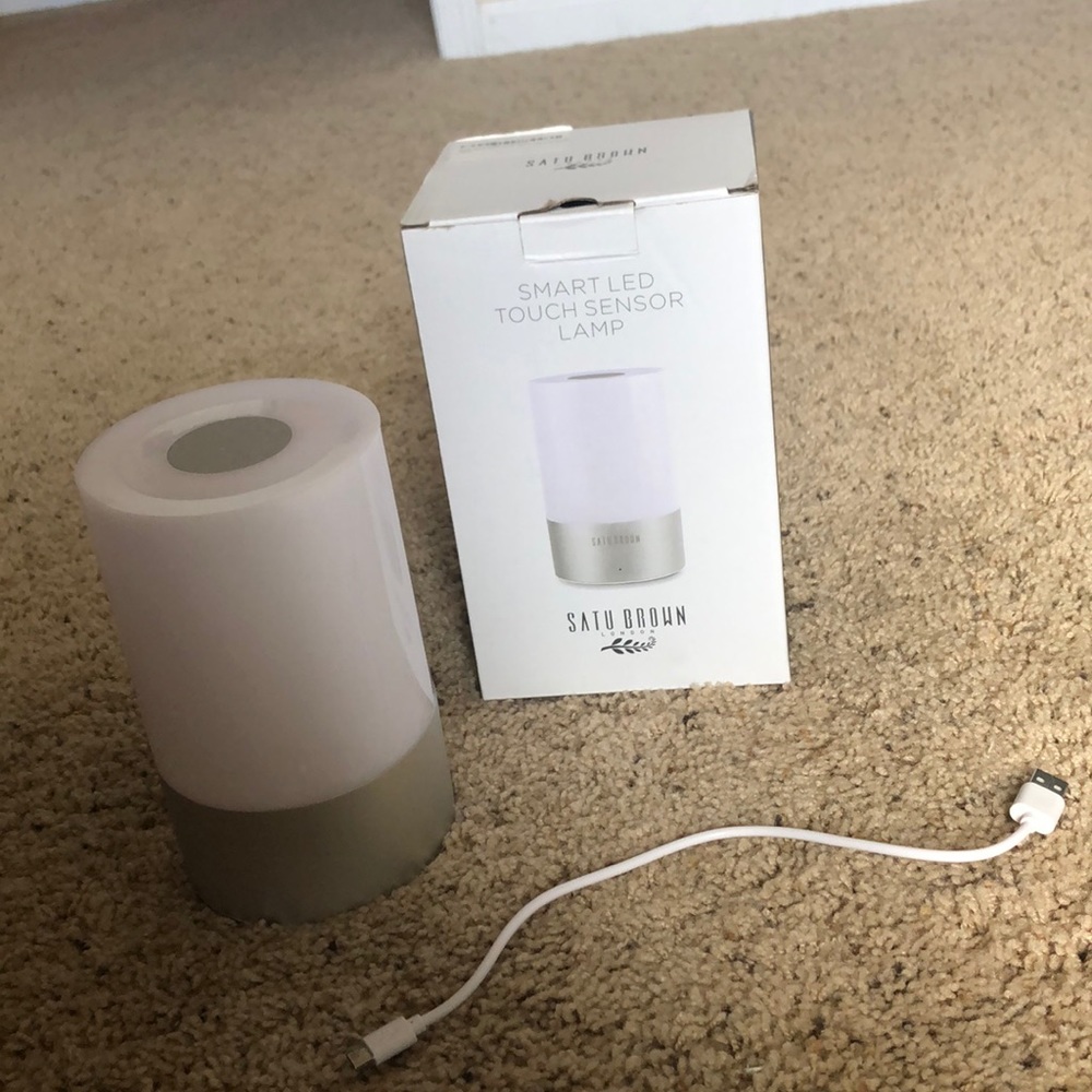 LED Touch Sensor Lamp - Picture 4 of 4